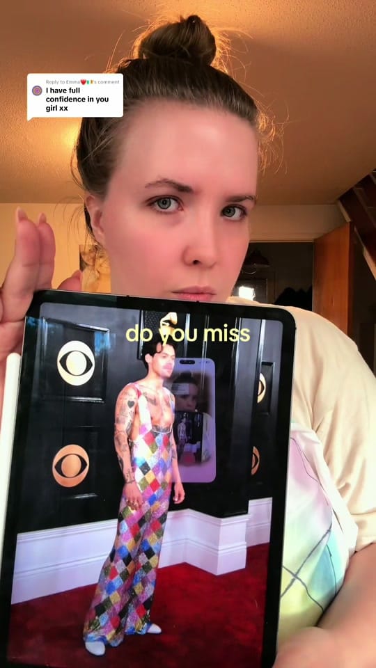 Post 3 by Sasha Ridge ❤️‍🔥 on TikTok (video)
