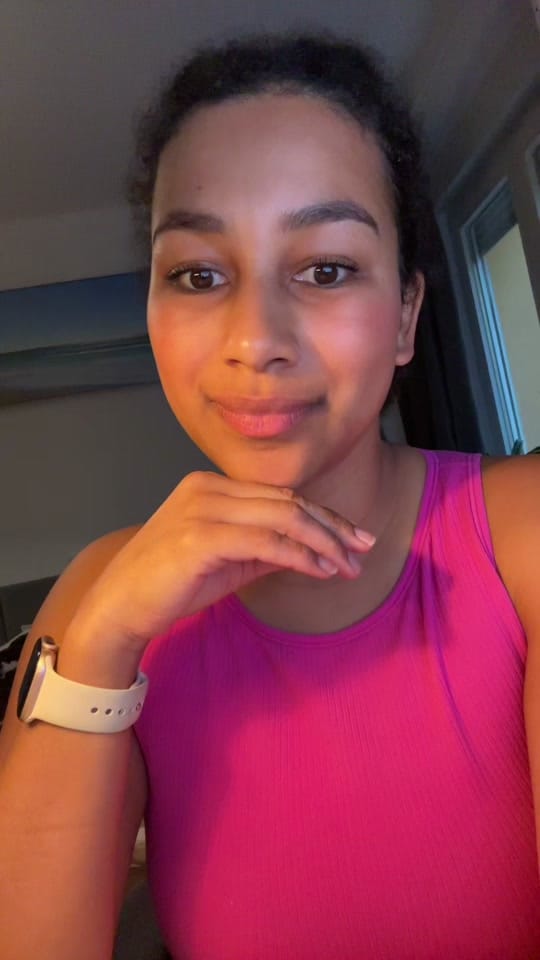 Post 6 by DieNelly | UGC/Content Creator on TikTok (video)