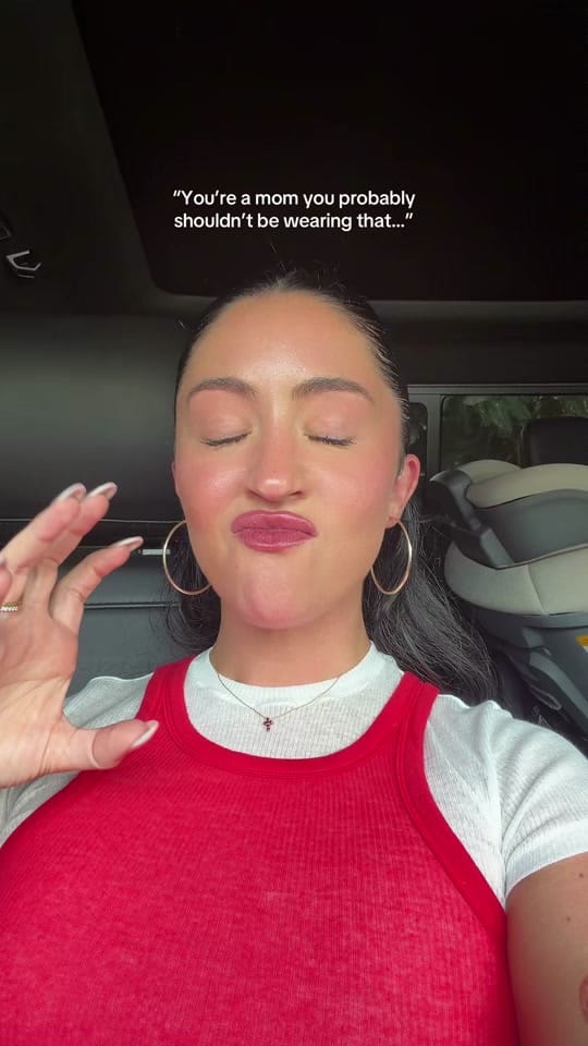 Post 1 by Mel 🌶️ on TikTok (video)