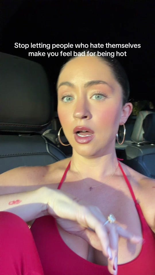 Post 9 by Mel 🌶️ on TikTok (video)