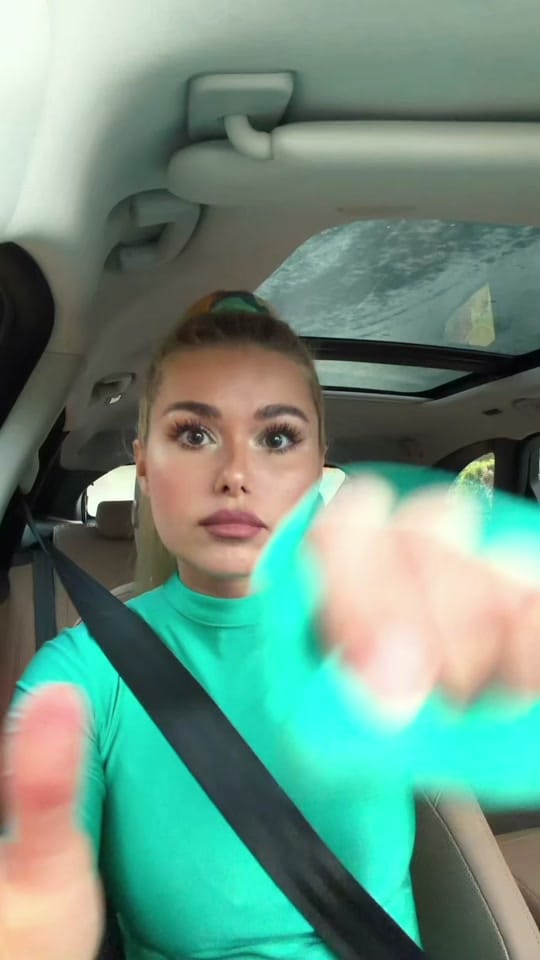 Post 3 by Pamela Reif on TikTok (video)