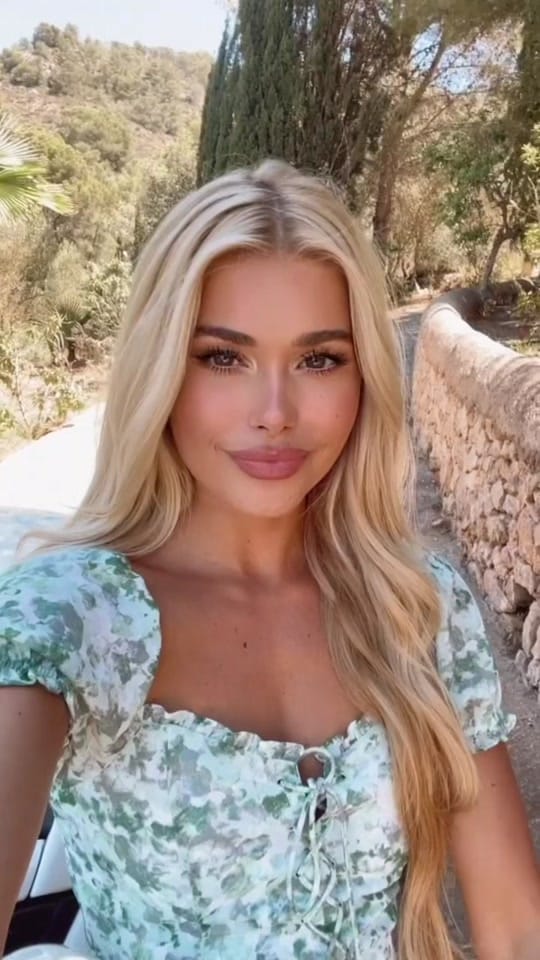Post 10 by Pamela Reif on TikTok (video)