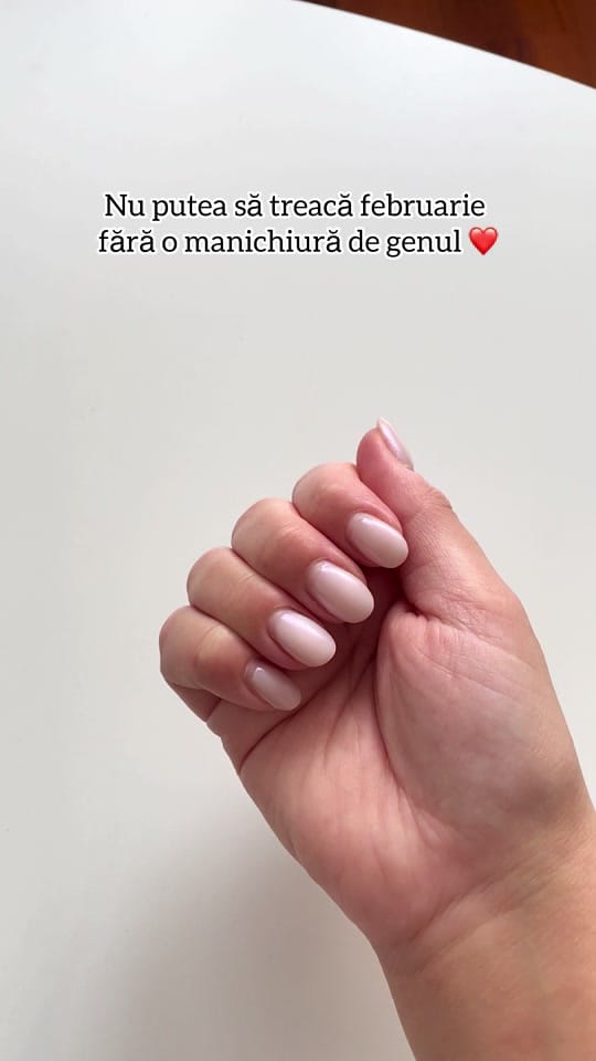 Post 2 by Georgiana Dumitra on TikTok (video)