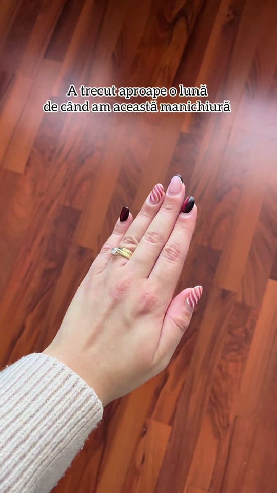 Post 7 by Georgiana Dumitra on TikTok (video)