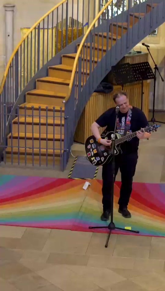 Post 4 by Chris Boman 🎤🎸🎼💕 on TikTok (video)