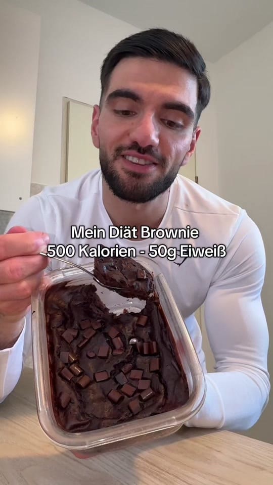Post 1 by azadslife on TikTok (video)