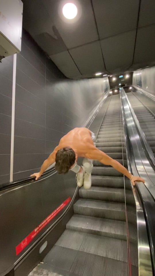 Post 7 by David N. on TikTok (video)