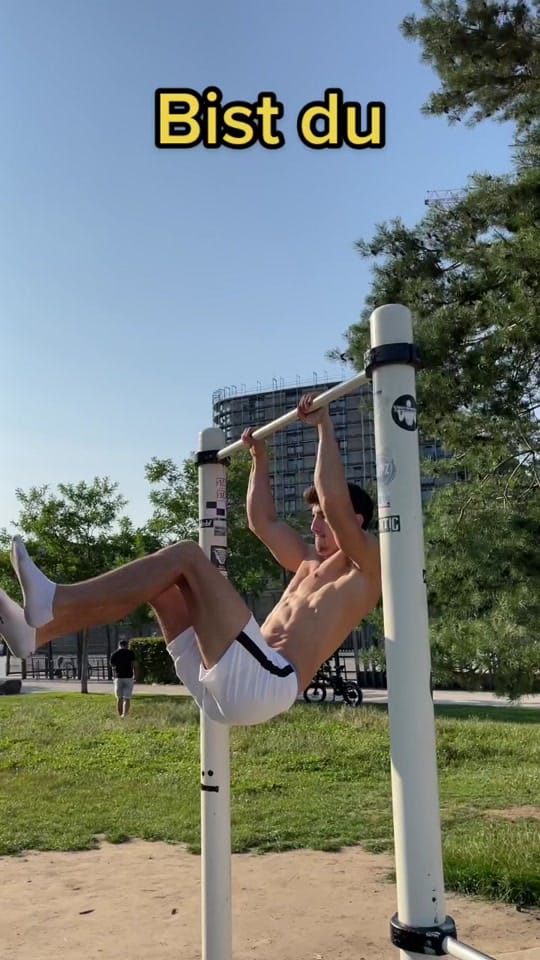 Post 5 by David N. on TikTok (video)