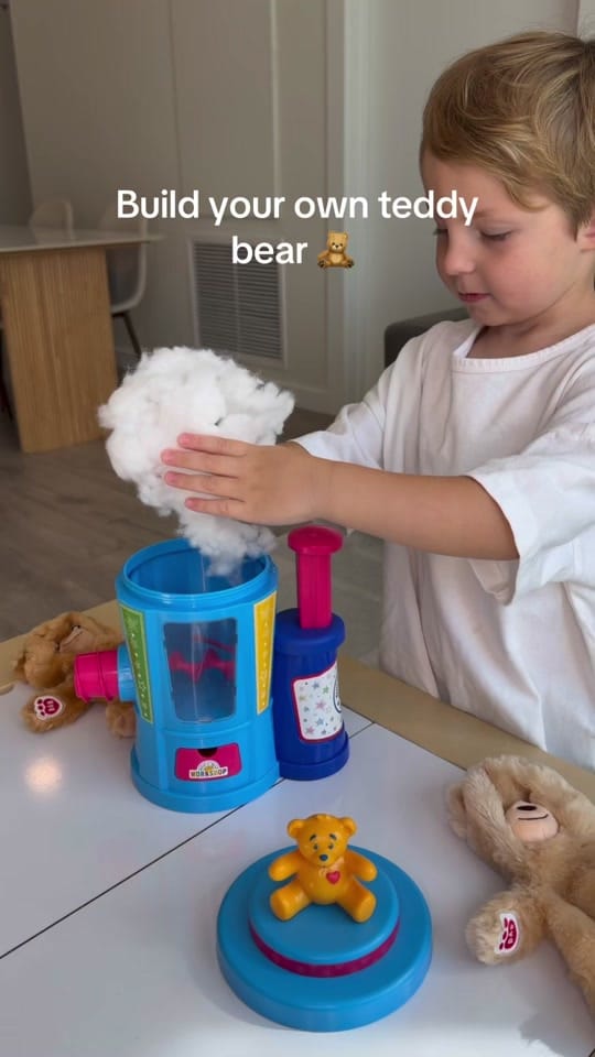 Post 9 by lena.diana.moms on TikTok (video)