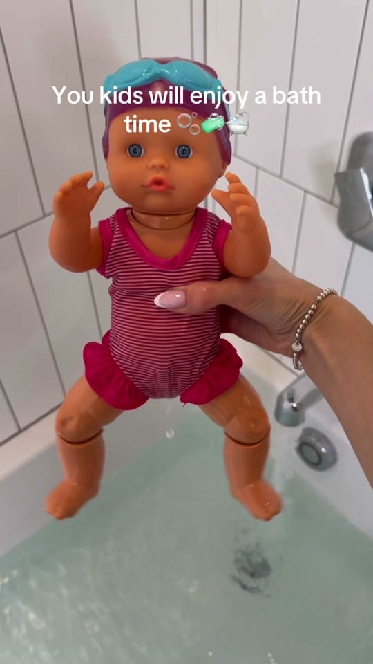 Post 8 by lena.diana.moms on TikTok (video)