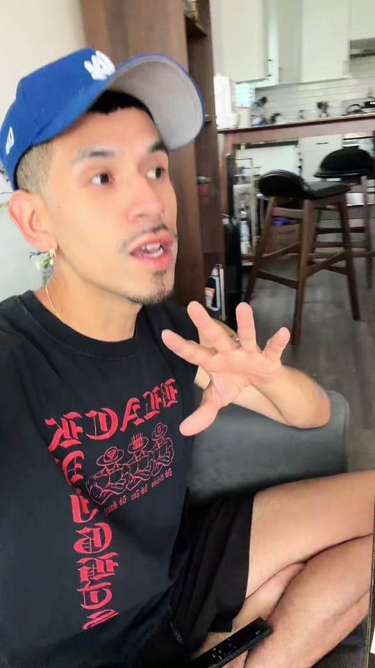 Post 1 by Alb on TikTok (video)