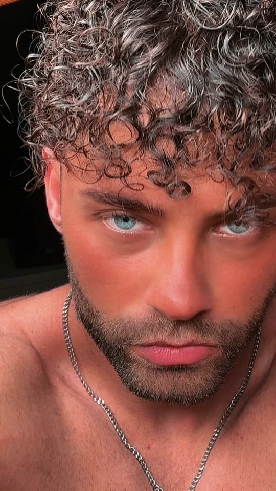 Post 3 by Mitch.vxx on TikTok (video)