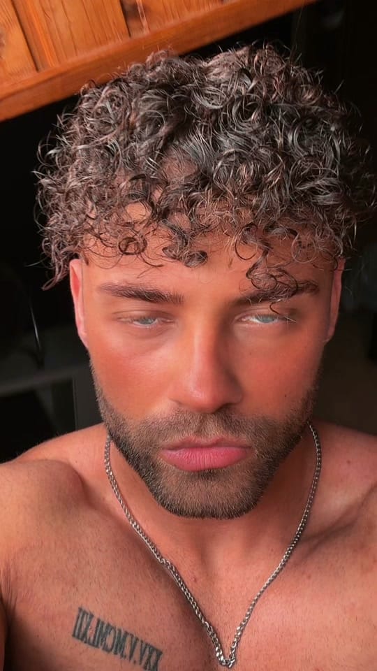 Post 6 by Mitch.vxx on TikTok (video)