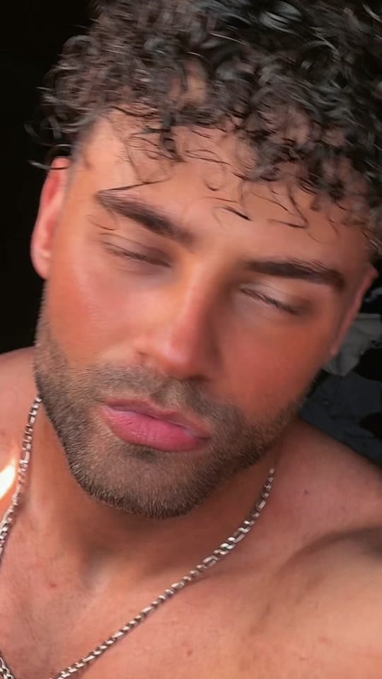 Post 4 by Mitch.vxx on TikTok (video)