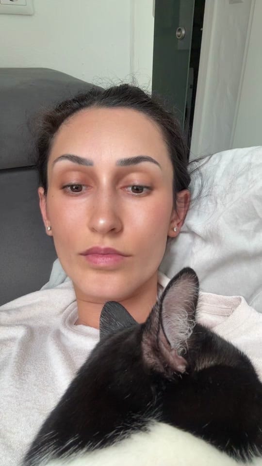 Post 1 by ioanateodorapopescu on TikTok (video)