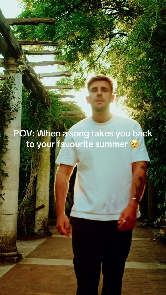 Post 9 by Tom James 🎵 on TikTok (video)