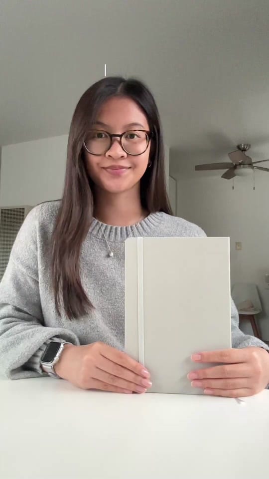 Post 1 by Nouriyah on TikTok (video)