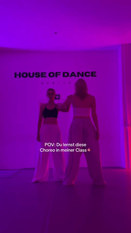 Post 7 by selina💌 on TikTok (video)