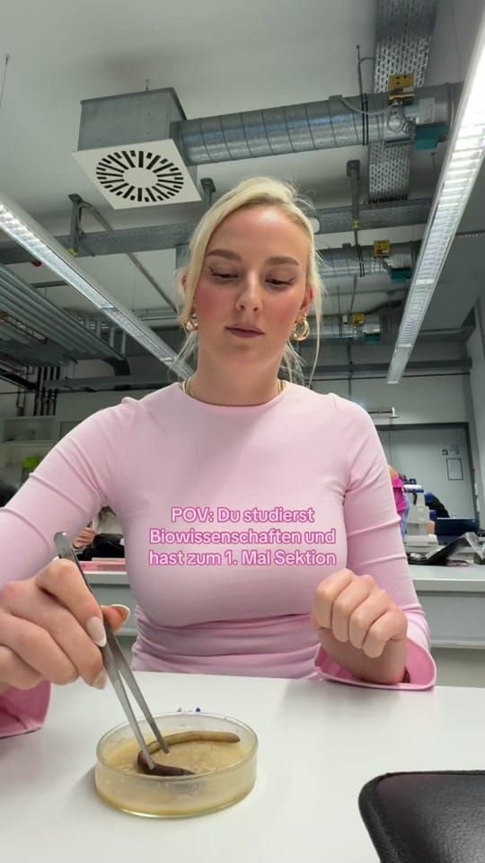 Post 9 by selina💌 on TikTok (video)