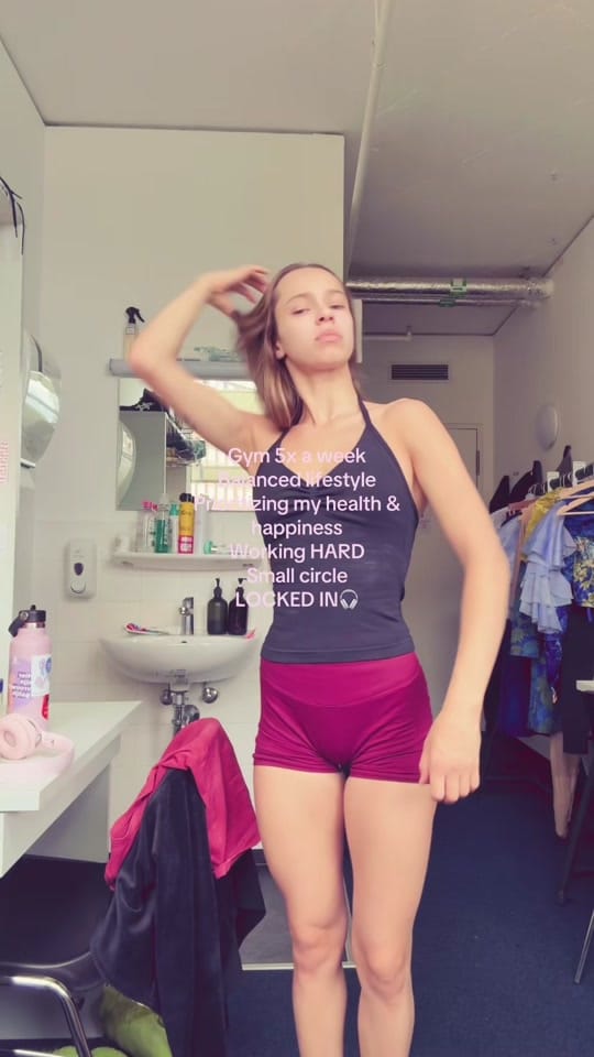 Post 1 by ⭐ CHA⭐️ on TikTok (video)