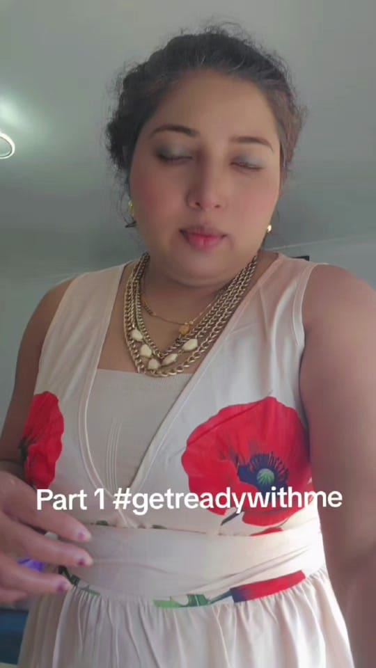 Post 6 by @veenu on TikTok (video)