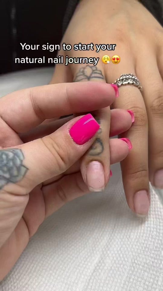 Post 9 by kayydidmynailss on TikTok (video)