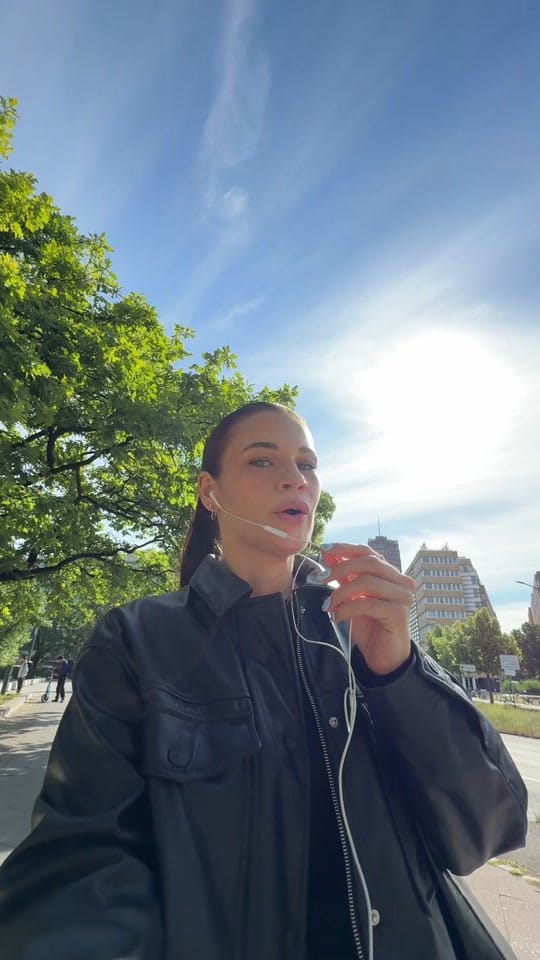 Post 1 by carolinaaa on TikTok (video)