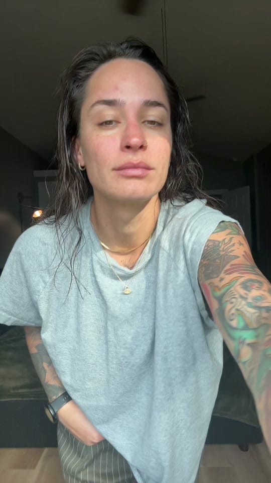 Post 10 by Olivia Silver on TikTok (video)