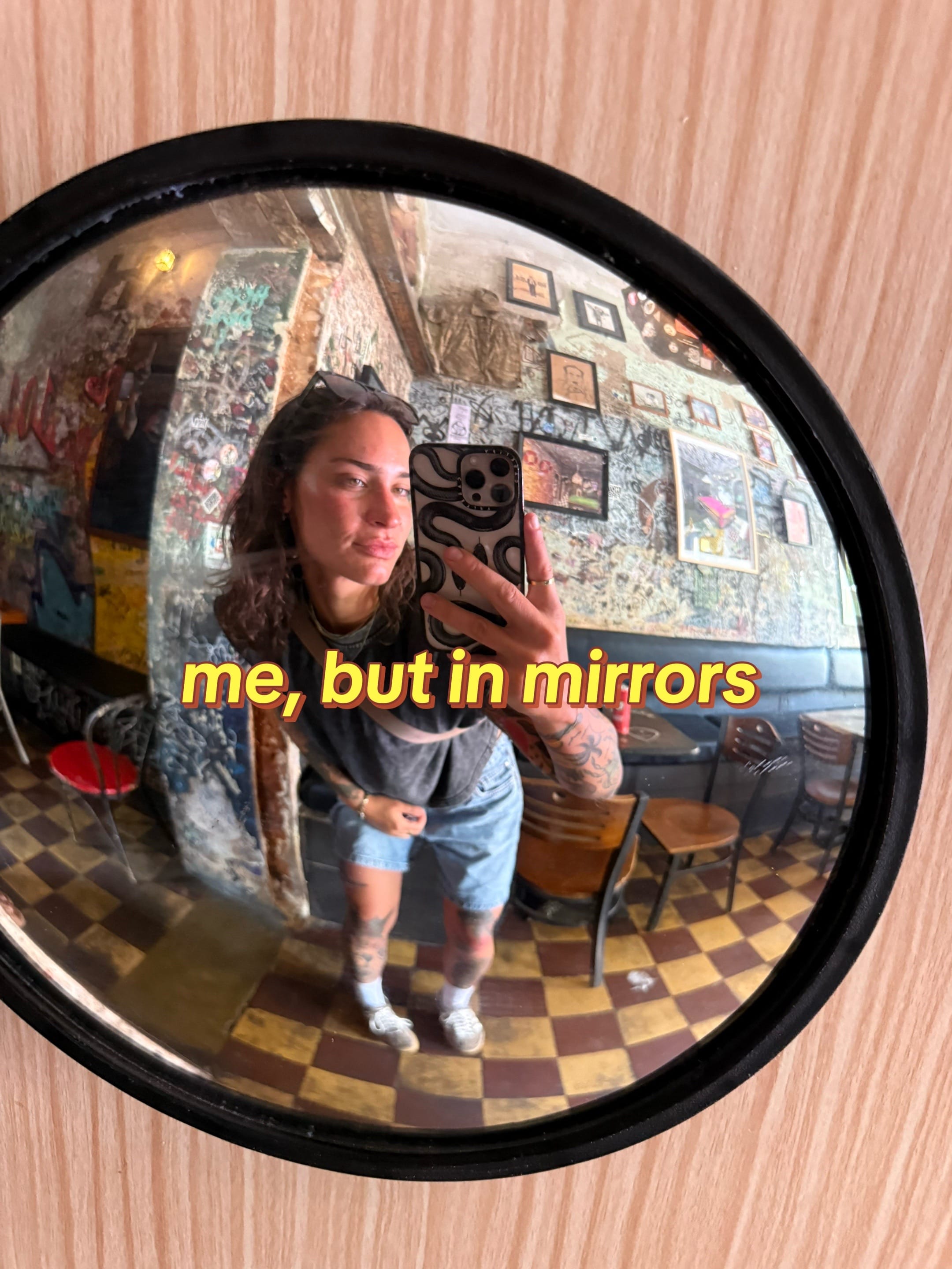 Post 1 by Olivia Silver on TikTok (video)