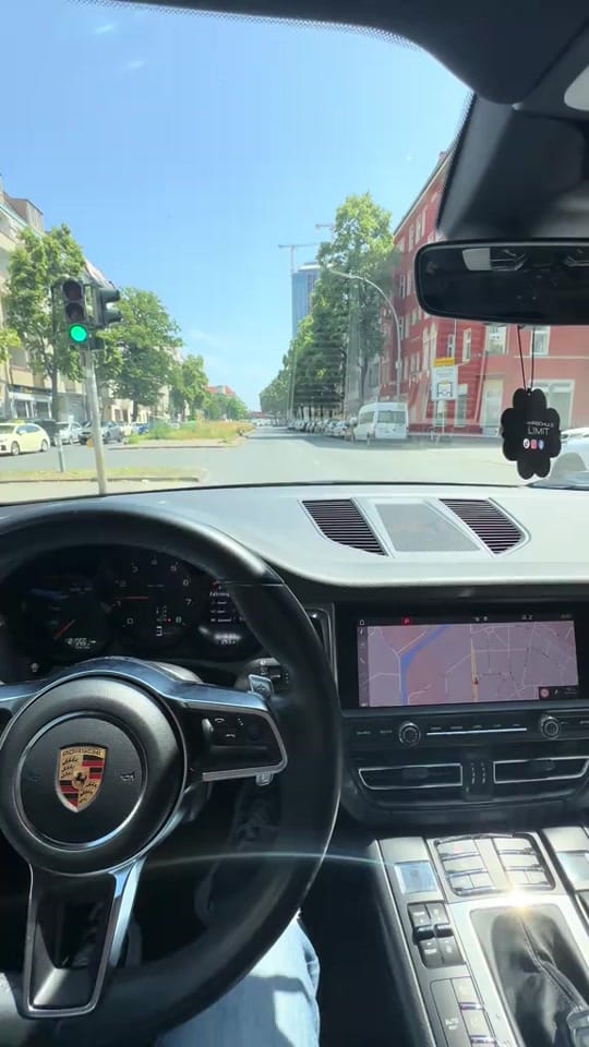 Post 7 by Akram sahmarani 🇱🇧🇩🇪🦁 on TikTok (video)