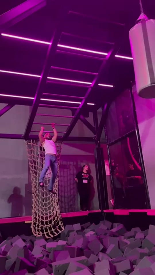 Post 8 by Akram sahmarani 🇱🇧🇩🇪🦁 on TikTok (video)