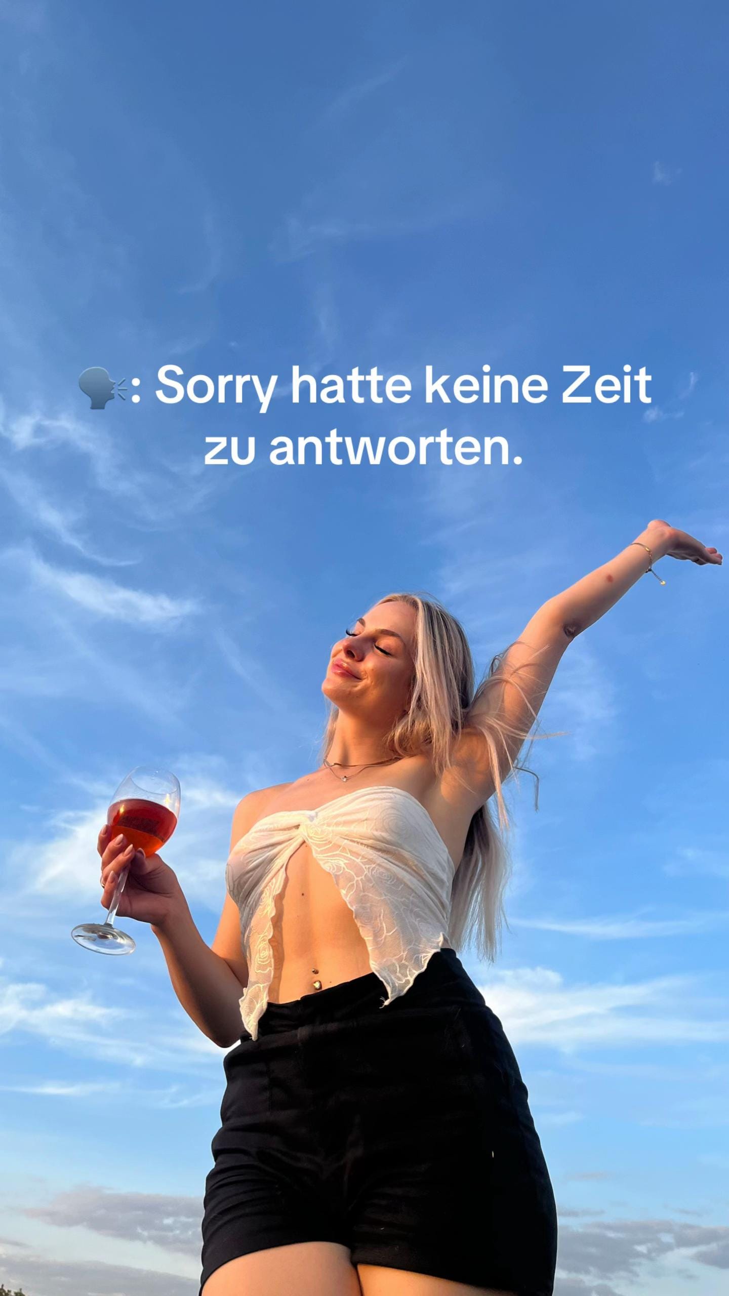 Post 3 by celinaa.000 on TikTok (video)