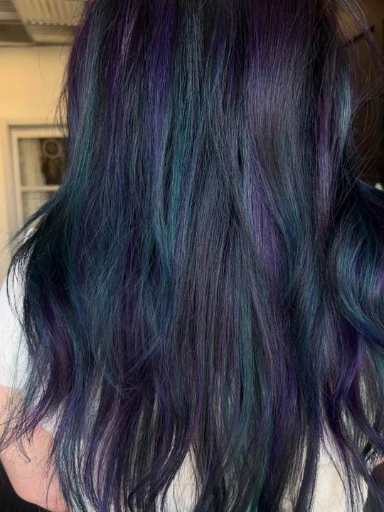 Post 7 by Lindz Nash Alt Hairstylist on TikTok (video)