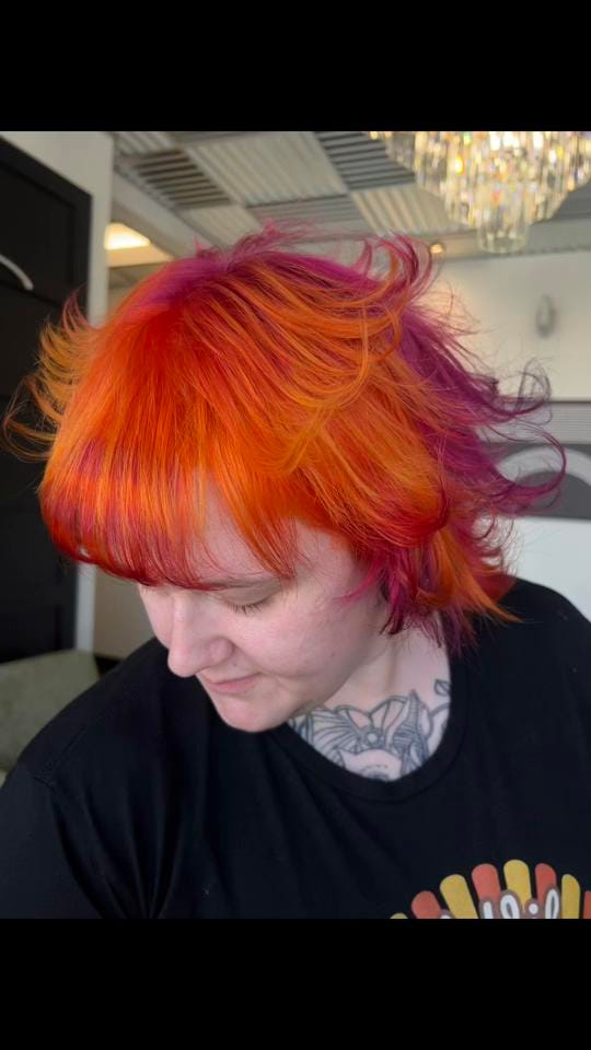 Post 1 by Lindz Nash Alt Hairstylist on TikTok (video)