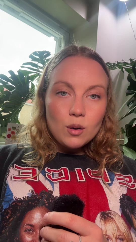 Post 2 by F on TikTok (video)