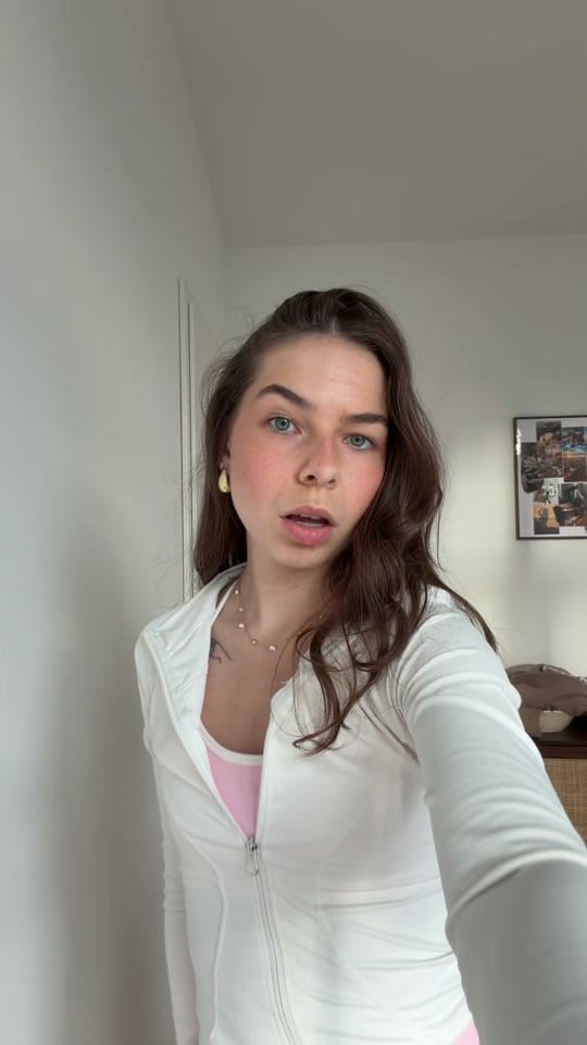 Post 7 by sophiebenkstein on TikTok (video)