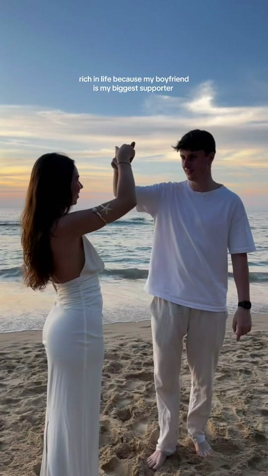 Post 10 by sophiebenkstein on TikTok (video)