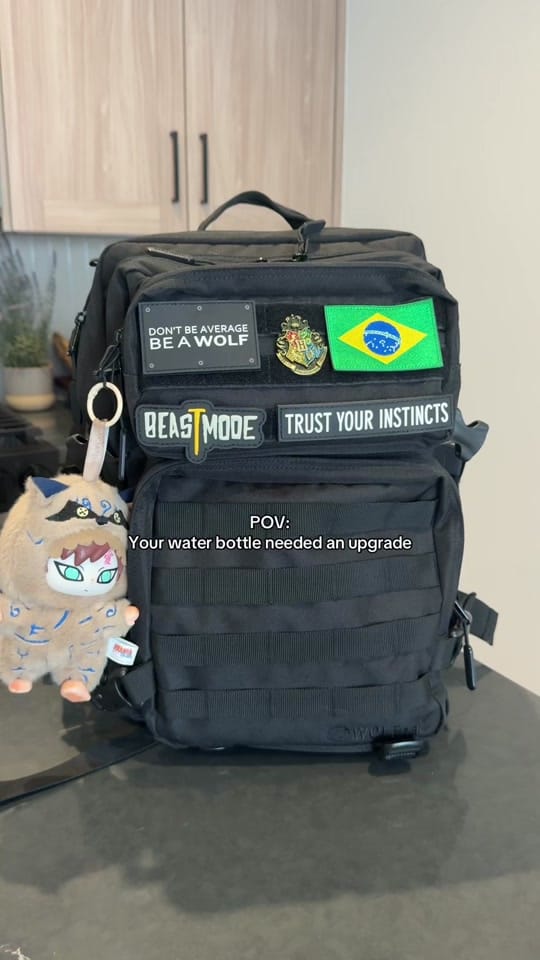 Post 4 by Thai Moncada 🇧🇷 on TikTok (video)