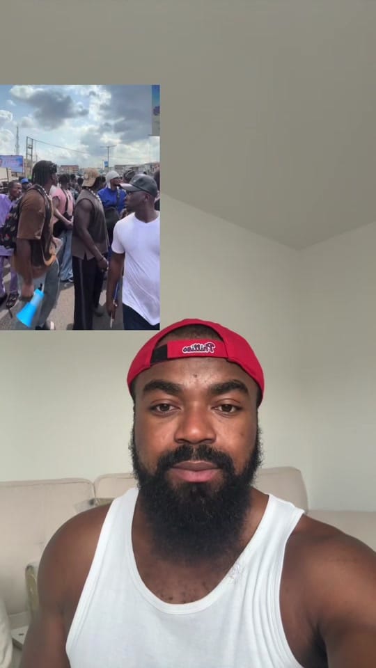 Post 4 by Godwin_je on TikTok (video)