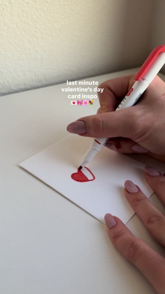 Post 8 by Sarah on TikTok (video)