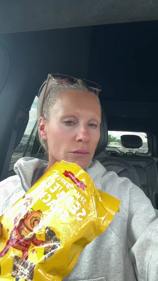 Post 3 by Erica Lynnn on TikTok (video)