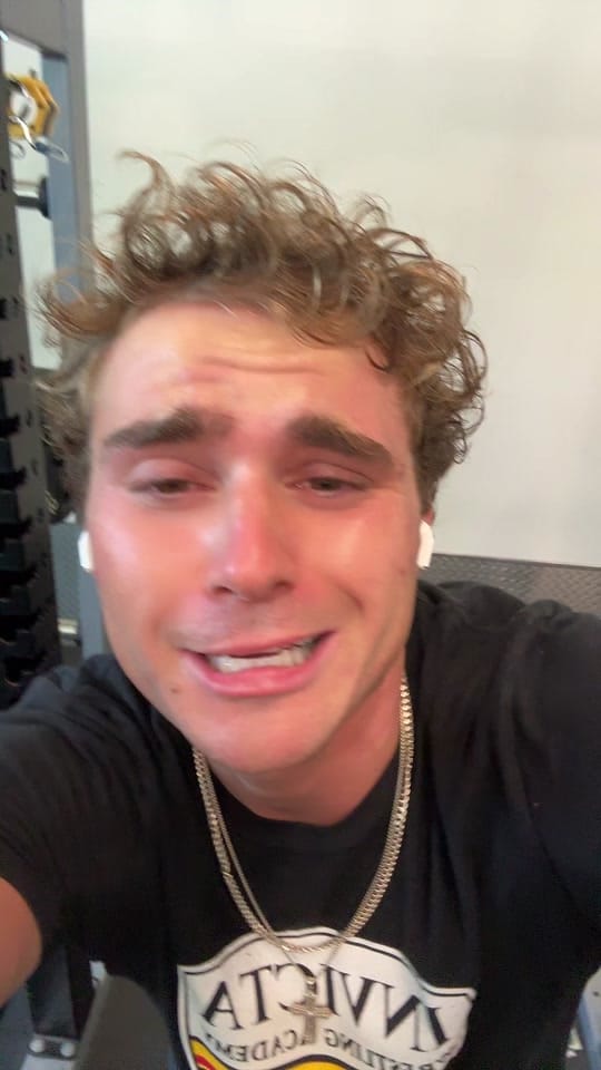 Post 10 by Hunter Kraeszig on TikTok (video)