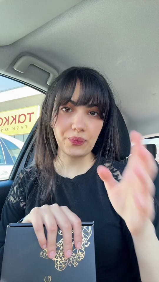 Post 7 by Hasti on TikTok (video)
