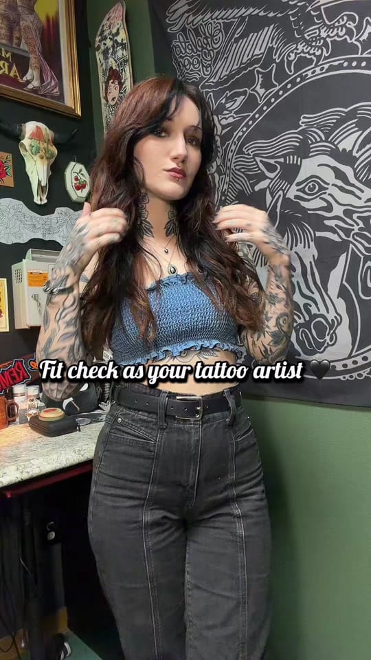 Post 8 by Ivy Rose on TikTok (video)