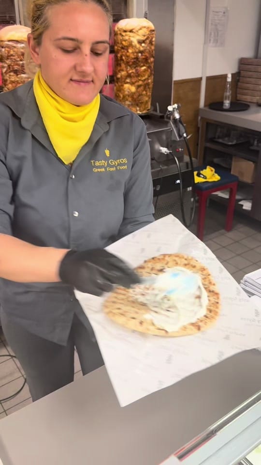 Post 4 by Yosilda2020 on TikTok (video)