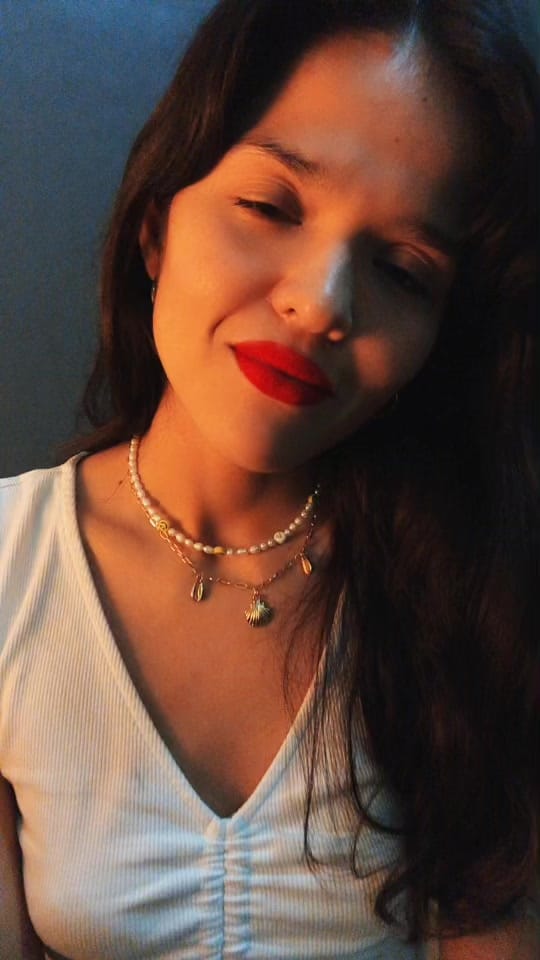 Post 9 by Val Dessens on TikTok (video)