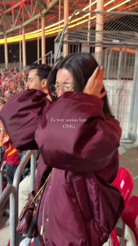 Post 8 by Sinem on TikTok (video)