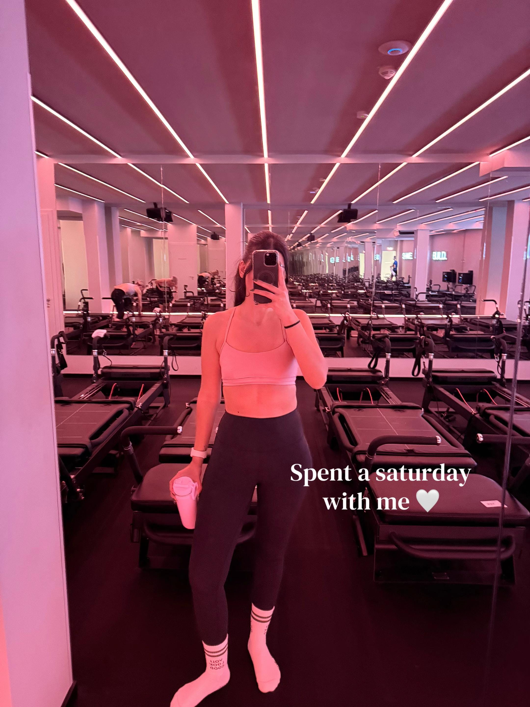 Post 4 by Sinem on TikTok (video)