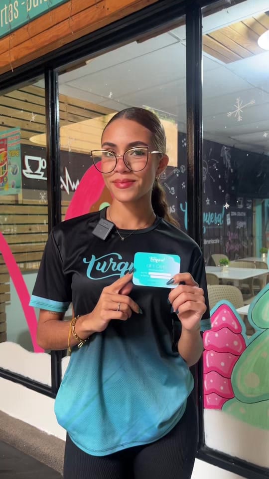 Post 4 by Turquesa on TikTok (video)