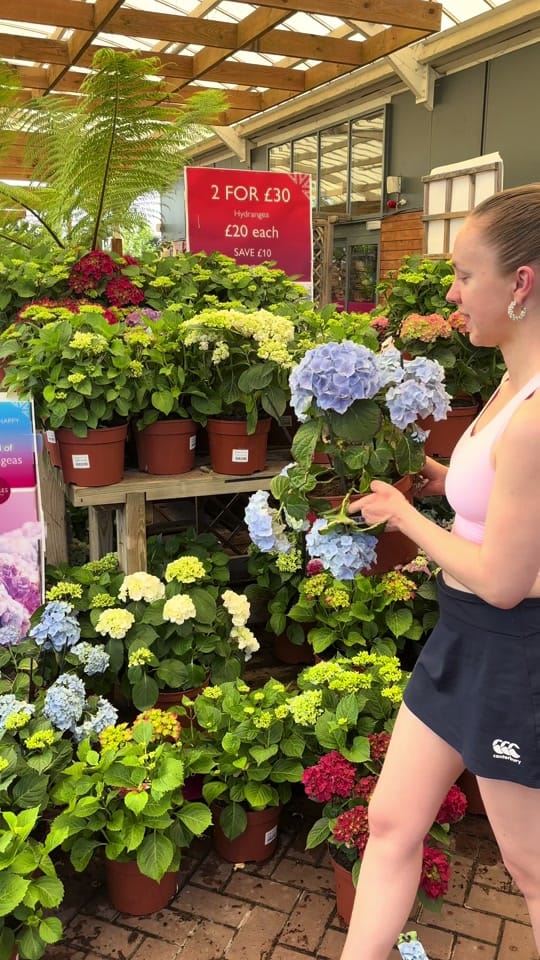 Post 1 by onplanetgeorgia on TikTok (video)